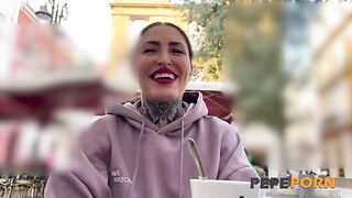 40yo emo mommy wishes a primo jock. Lara Croft, casting on pepePorn