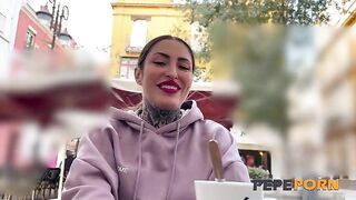 40yo emo mommy wishes a primo jock. Lara Croft, casting on pepePorn