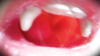 Empty Poppy 1! Your girlfriend's rubber vampire beauty face mask... for u to wear?! Do u dare?