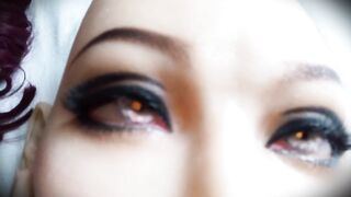 Empty Poppy 1! Your girlfriend's rubber vampire beauty face mask... for u to wear?! Do u dare?