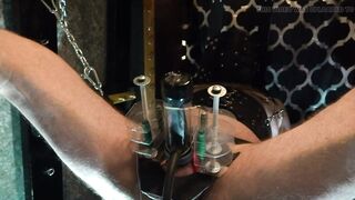 Electro Venus Rod Milking and Machine Screw in the Leather Sling