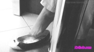 Nyllady Dangling in a Pizzeria