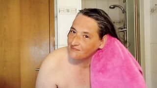 After showering... A pont of time just for u