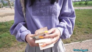 Her butt looked so hawt I've to cum in her throat - Public Agent