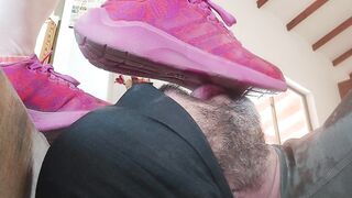 AFTER DANCING , SNEAKERS , SOCKS AND FOOT WORSHIP