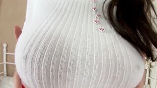Brunette hair Chick Wet in Leaking Cum Loads