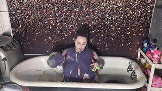 Cream and Gunge Enjoyment!