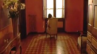 Aged Brunette hair Stretched Wide in Sloppy Anal Pounding Session