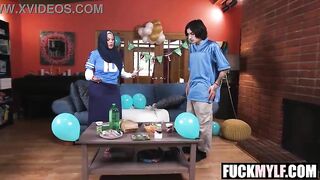 Into Hijabi Stepmom