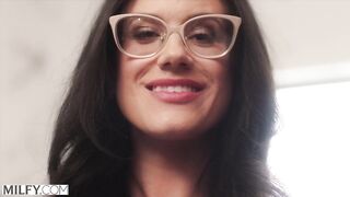 MILFY Palatable mother I'd like to fuck Penny is hungry for youthful guy's dick