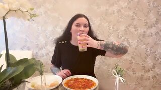 Miss Ffw Eating Cheese Pizza and Doughballs