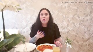 Miss Ffw Eating Cheese Pizza and Doughballs