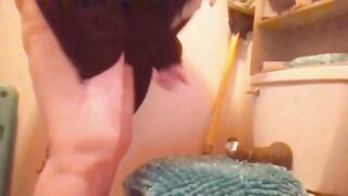 Curvy Large Hips and Boob Constricted Butt Twat Anal Fingerinig Fist Biggest