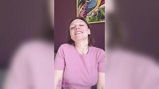 Accidental facetime with my stepMoms mother I'd like to fuck superlatively good ally turned in to a lascivious call that babe's an insatiable unshaved older