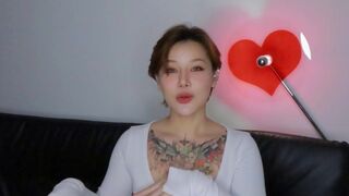 【喷泉乔老师】两性健康：单身人士应该如何结识异性？ t夹w心 p qz y 1 0 two 4 了解更多   