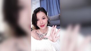 【喷泉乔老师】如何快速的找到女朋友？vx：pqzy555555了解更多