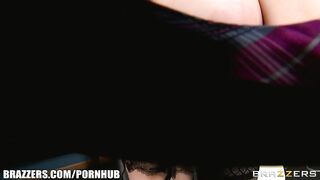 Breasty dental assistant is banged hard and unfathomable until that babe cums