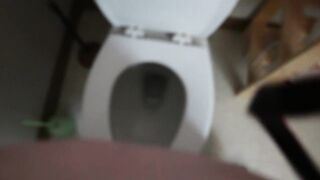 Hawt College Schlong American Canadian Chap Pissing Peeing in the WC ????????