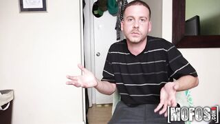 Mofos - Hawt teen gives her bf what this guy craves