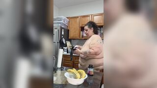 Undressed housecleaning pt two