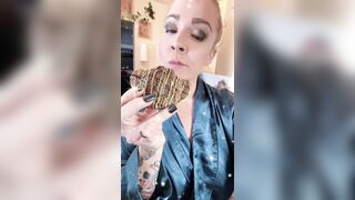 Behind the Scenes - Get Willing & Shoot with Me!