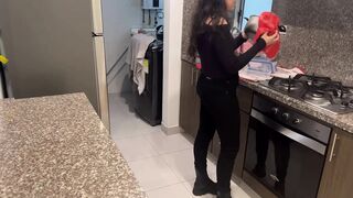 This babe ain't got her face without my hawt twat