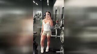 Magnificence Gap Mishap: Virgin Teen's Public Experimentation Anonymous Sensation