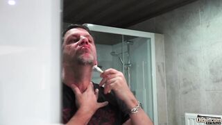 Old - Smokin' sexy teen bangs old chap gets facial jizz flow