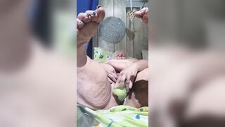 Large Chubby Throat Gets Her Cumming Down South