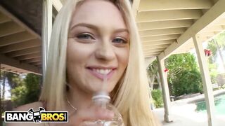 BANGBROS - Hawt Teen Alli Rae Shows Off Her Lengthy Legs And Scrumptious Booty