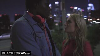 BLACKEDRAW That guy discovered her minutes after this babe dumped her white BF