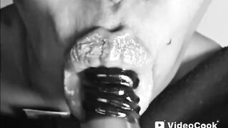 Lascivious Knob Sucking Lips!!!!