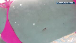 Soaked teen Lera in the pool