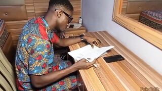 How Nigerian Student Melissa Enticed and Screwed Her Lecturer to Pass Her Last Exams in University