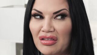 Large Titties Chick Jasmine Jae Bangs A Trucker And Cucks Her Pathetic Spouse