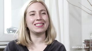 Jane Lotions Her Yummy Twat then Works Dildo on her Love button
