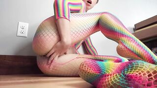 Rainbow fishnet fingering