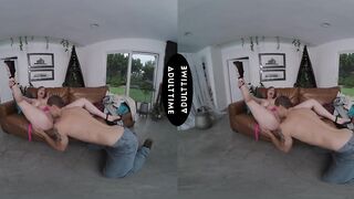 UP CLOSE VR - U See Your Old College Buddy Screw Your Lascivious Wife Lauren Phillips - CUCKOLD POV