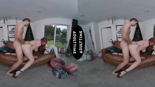 UP CLOSE VR - U See Your Old College Buddy Screw Your Lascivious Wife Lauren Phillips - CUCKOLD POV