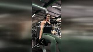 18yo Fisting Accident: Arm Elbow-Unfathomable in Cunt on Live Stream