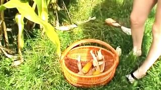 Biggest Corn Cob Stretching Gaping Snatch Wide Open Outdoors