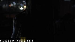 FAMILY SINNERS - Jane Rogers - Past Curfue