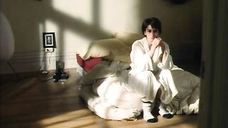 Ruth Marshall and Joanne Vannicola - Love & Human Remains 02