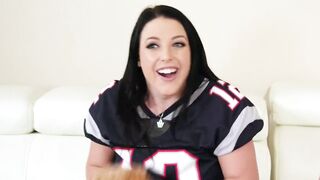 Angela White and Her Lesbian Wife Shyla Jennings