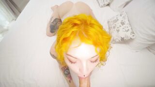 I happened to meet a gal in the park who turned out to be a porn actress. This babe offered to go to her place and screwed me hard.