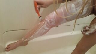 Vagina shave