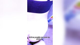 ENCUENTRO a mi AMIGA en el baño y COJEMOS hasta hacerle CREAMPIE
