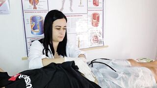 A real nurse's oral, surprised by the patient's erection