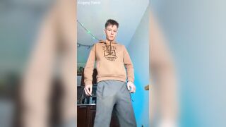 Fast And Coarse Jerk Off When U Merely Have A Hardly any Minutes