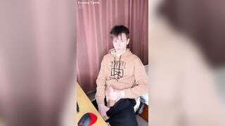 I Just Got Back From College And My Large Penis Is Pulsating